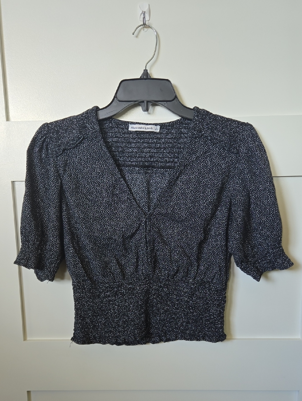 Abercrombie & Fitch Black Microdot Smocked V-Neck Blouse Small